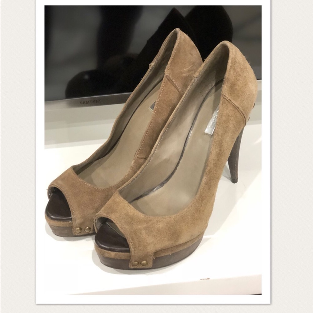 ZARA COLLECTION BASIC WOMENS BEIGE SUEDE STILETTO